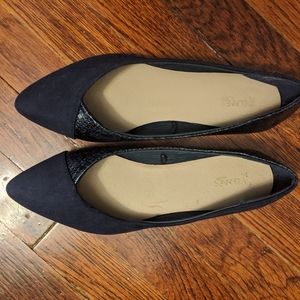 Navy suede/snake print flats